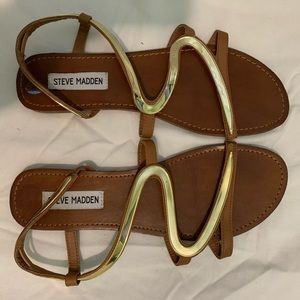 Steve Madden gold plate leather sandals